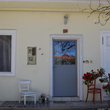 Malomszeg Apartman 2 Pecs Exterior photo